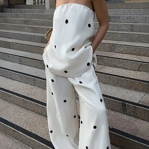 Elegant 2 piece polka dot tube top and wide legged coord set